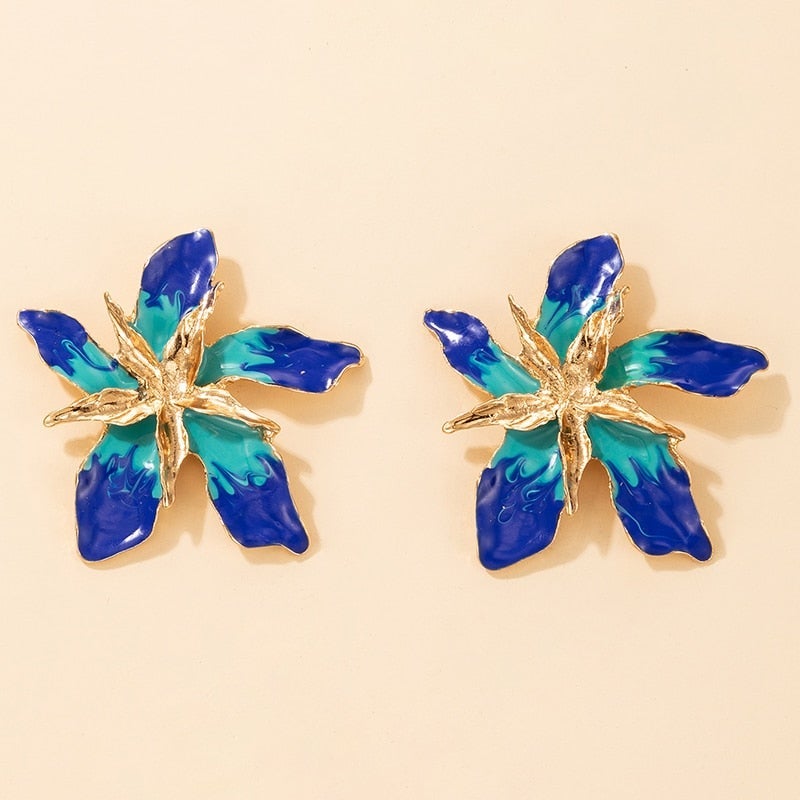 Lucky Flowers Earrings in Gold