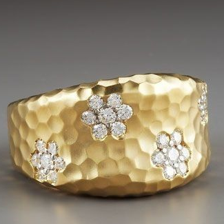 Vintage Golden Zirconia Inlaid Ring